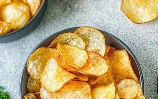 Homemade Air Fryer Potato Chips 2 Homemade Air Fryer Potato Chips