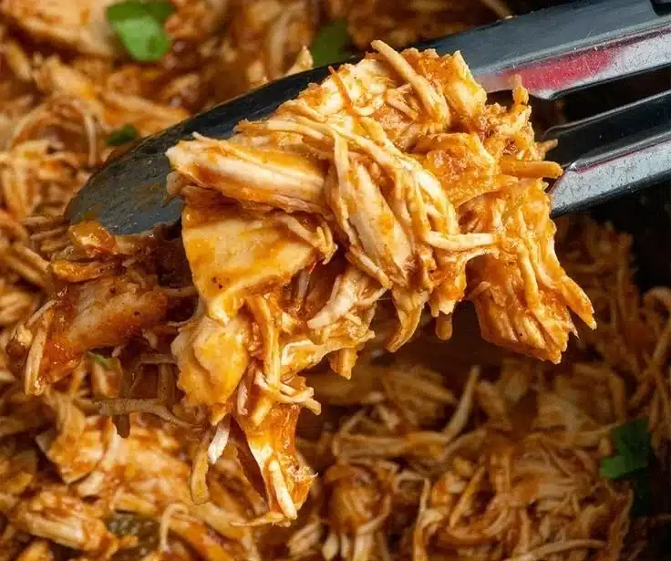 Slow Cooker Shredded Chicken Tacos 1 Slow Cooker Shredded Chicken Tacos