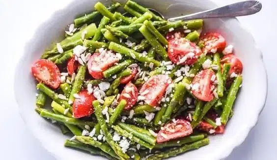 Fresh and Flavorful Asparagus Tomato Feta Salad