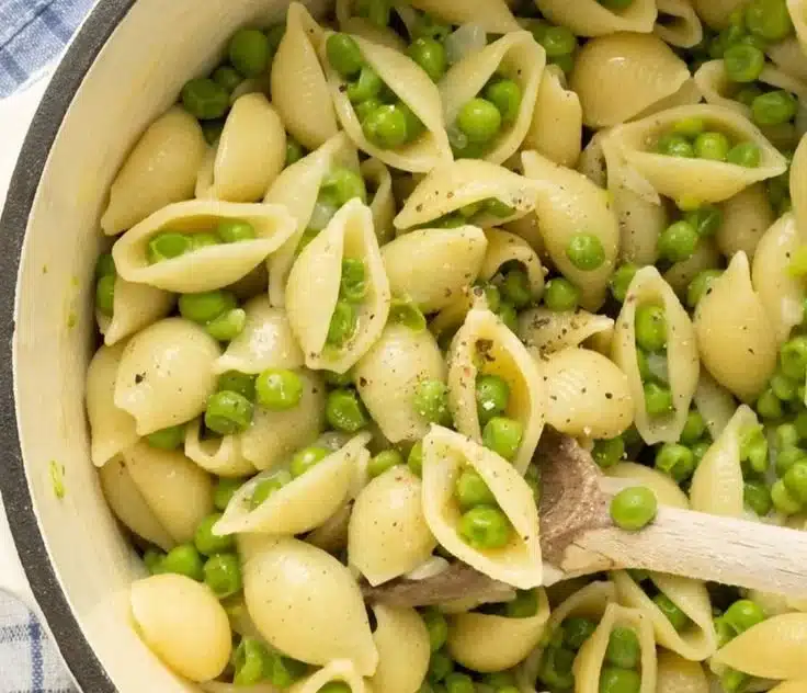 Pasta with peas