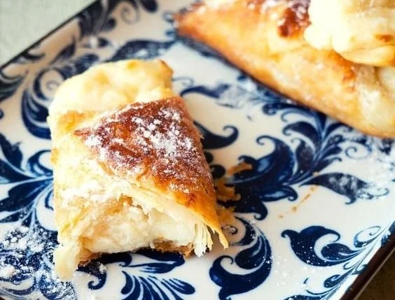 Puerto Rican Quesitos (Cream Cheese Pastries)