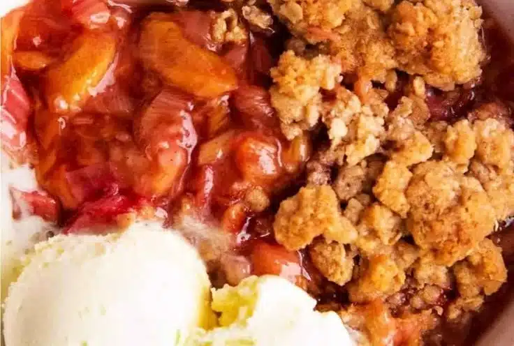 Rhubarb Crisp