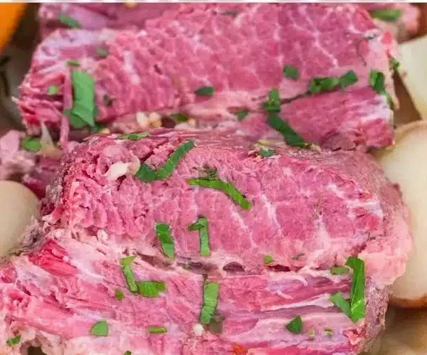 Slow Cooker Corned Beef with Cabbage 1 Slow Cooker Corned Beef with Cabbage