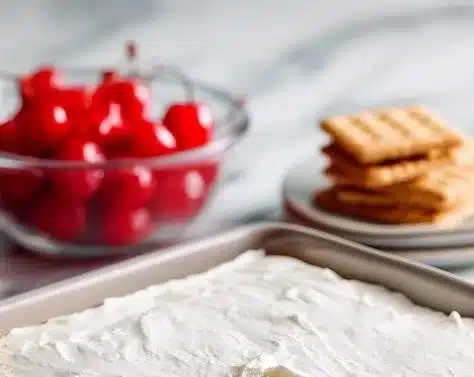 Easy Greek Yogurt No Bake Cheesecake