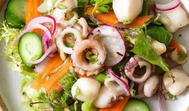 Garden Salad with Calamari