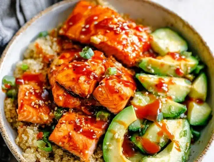 Honey Sriracha Salmon Bowls 2 Honey Sriracha Salmon Bowls